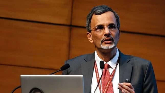 MBA, কম্পিউটার সায়েন্স সহ ট্র্যাডিশনাল ডিগ্রির যুগ শেষ, তা হলে উপায়? জানালেন দেশের প্রধান অর্থনৈতিক উপদেষ্টা