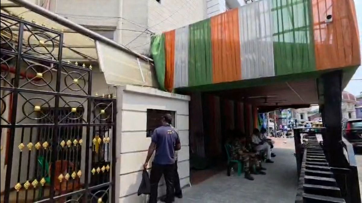 অভিষেকের বাড়ি মাপজোক সারল পুরসভা, এ বার কী করা হবে?