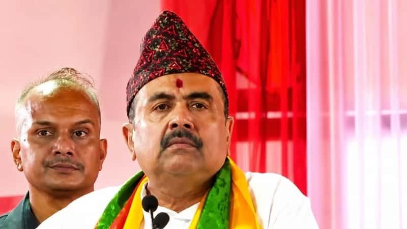 পাহাড় নিয়ে কী প্ল্যান? প্রথম সফরে বোঝালেন মুখ্যমন্ত্রী, মমতাকে 'পর্যটক' কটাক্ষ