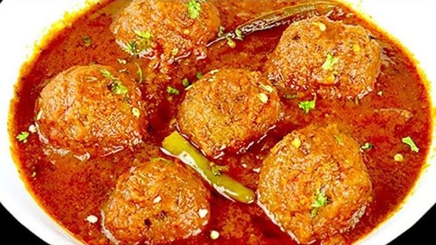 জামাইয়ের থেকে প্রশংসা পাবেন শাশুড়িরা! এভাবে রাঁধুন কাঁচকলার কোফতা, রেসিপি 