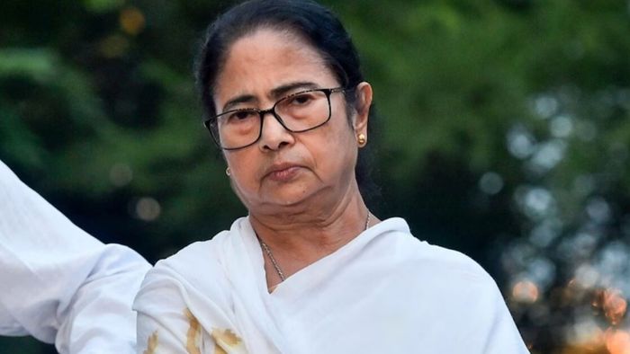 বিদ্রোহী বিধায়কদের অ্যাকশনে ফ্রিজ ৪৪০ কোটি টাকা