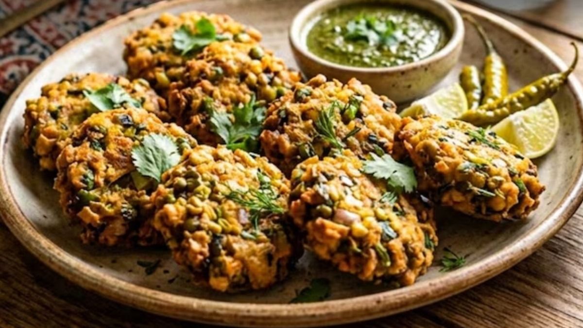 মুগ ডাল বড়়া