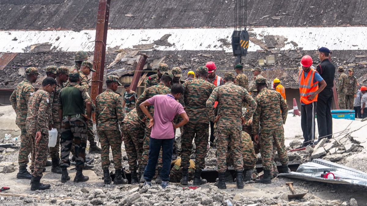  প্রবল দুর্যোগে তারাতলায় উদ্ধারকাজ থমকে, আরও কতজন আটকে? মৃত বেড়ে ১১