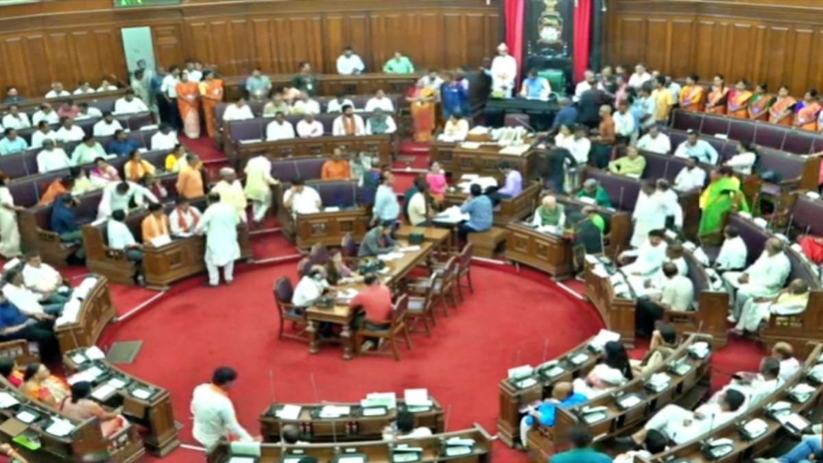 ভোটাভুটিতে OBC সংরক্ষণের জোড়া সংশোধনী বিল পাশ বিধানসভায়, ঋতব্রতরা কী করলেন?