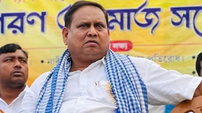 শুভেন্দুর হুঁশিয়ারির পরেই ঢোঁক গিললেন হুমায়ুন