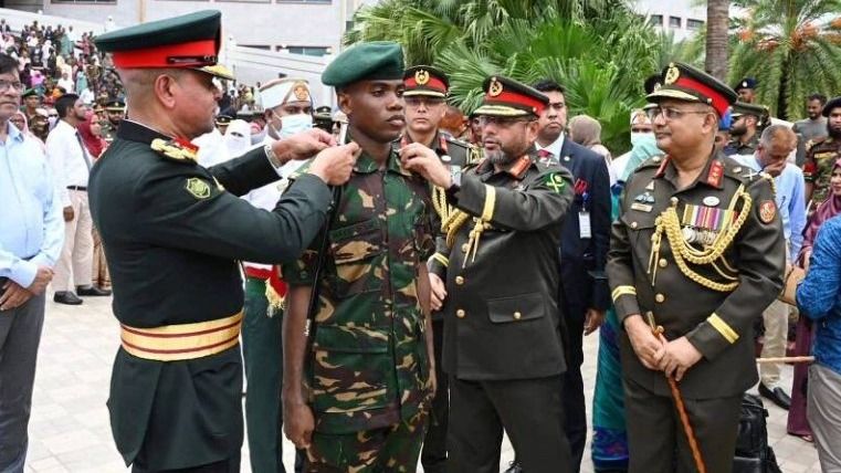 বাংলাদেশ কি কট্টর ইসলামিক রাষ্ট্র হওয়ার পথে? নয়া সেনা ব্যাটেলিয়নের নাম ঘিরে চর্চা তুঙ্গে 