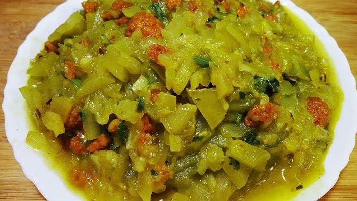 বড়ি দিয়ে লাউয়ের ঘণ্ট