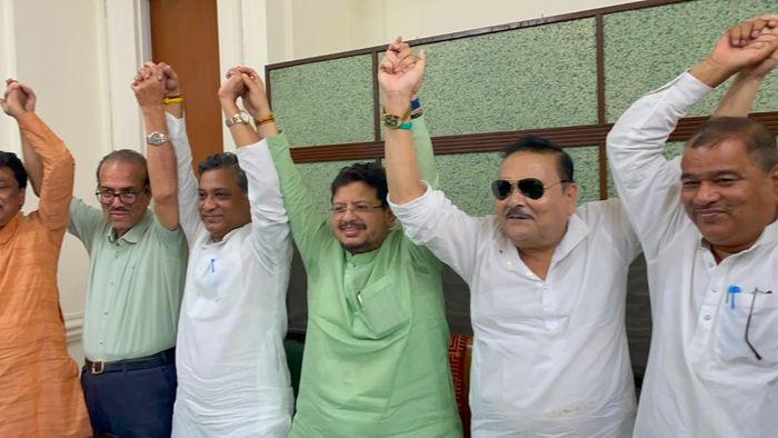 মদন মিত্র