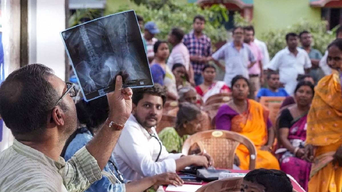বিয়েবাড়িতে কেন হবে সরকারি মেডিক্যাল ক্যাম্প? SOP চেয়ে চিঠি স্বাস্থ্যমন্ত্রীকে