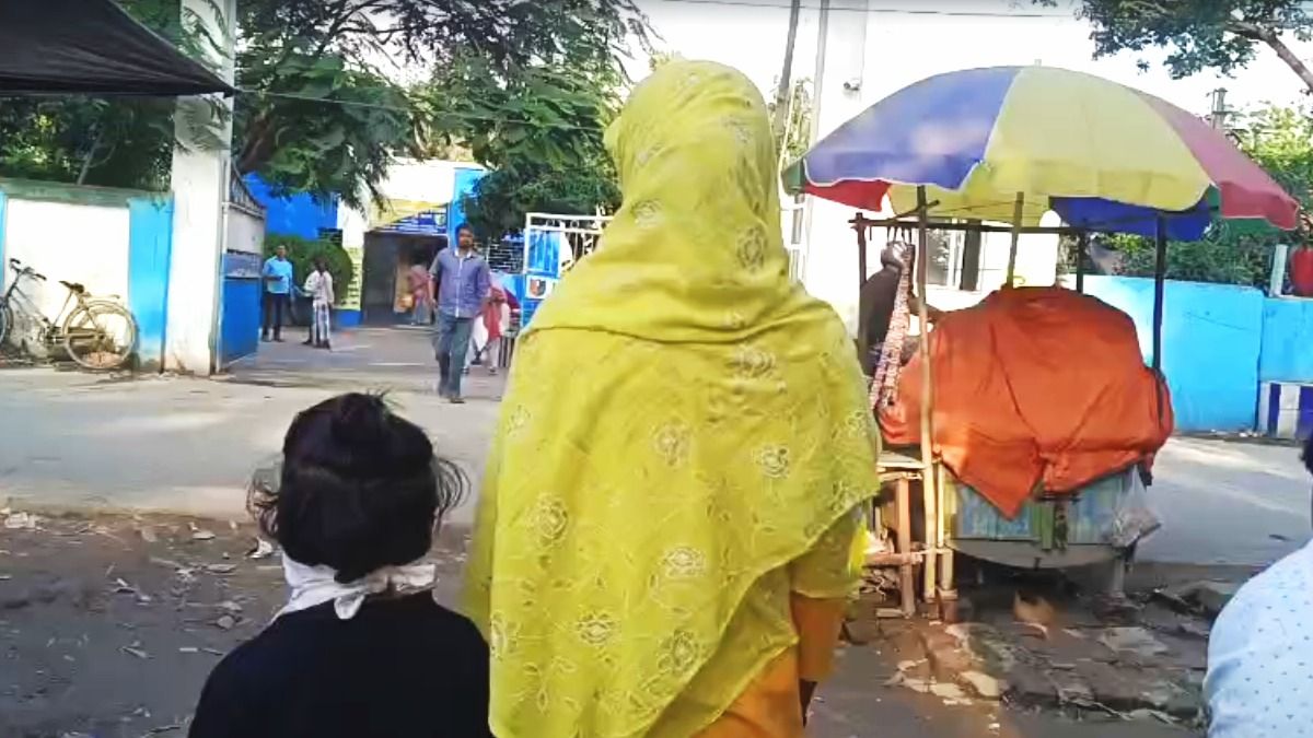 ঝালমুড়ি বিক্রেতার বিরুদ্ধে ক্লাস ওয়ানের শিশুকন্যাকে যৌন নির্যাতনের অভিযোগ, গ্রেফতার অভিযুক্ত