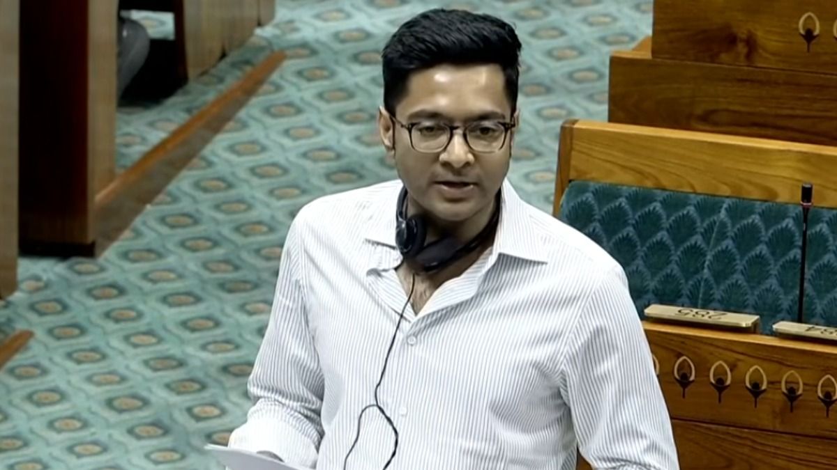 এখনই অভিষেকের বিরুদ্ধে কড়া পদক্ষেপ নয়, হাইকোর্টে স্বস্তি অভিষেকের 