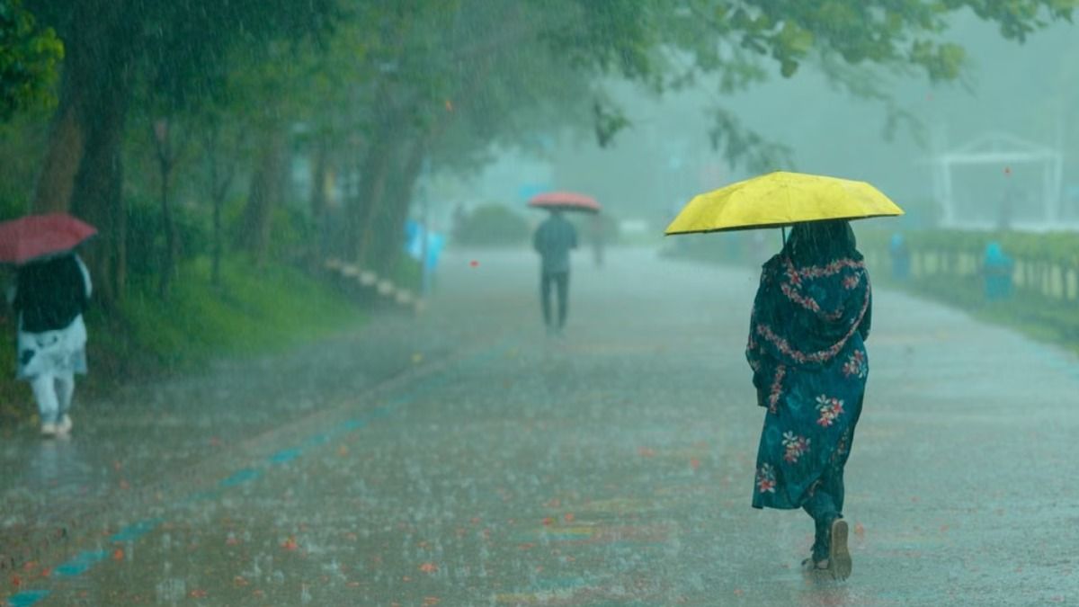 দক্ষিণের ৮ জেলায় বইবে ঝোড়ো হাওয়া, ভারী বৃষ্টির সম্ভাবনা উত্তরে, একনজরে আজকের আবহাওয়া?