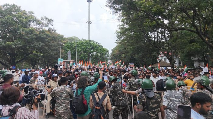 ঝাড়খণ্ডে পড়ুয়াদের বিধানসভা অভিযান