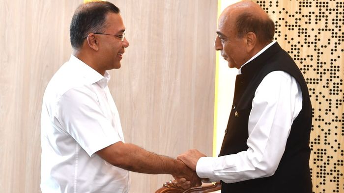 তারেক রহমান ও দীনেশ ত্রিবেদীর মিটিং