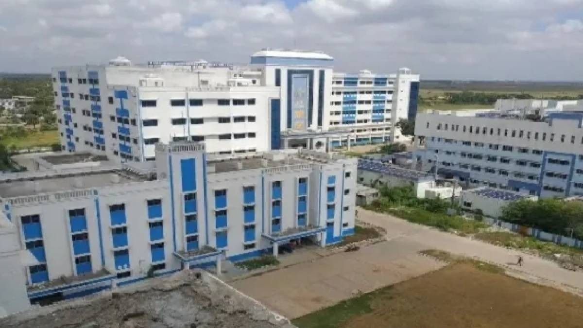 পশ্চিমবঙ্গের মেডিক্যাল কলেজের হস্টেল
