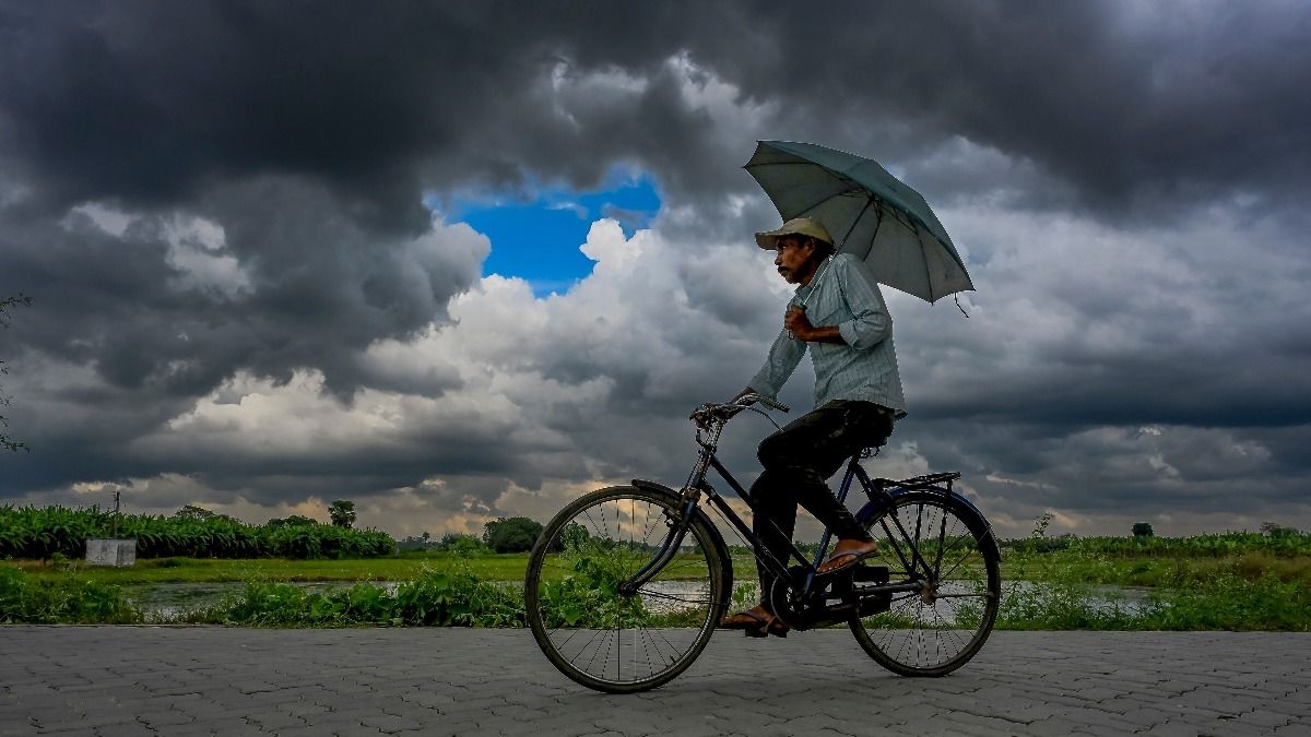 সেপ্টেম্বরে বর্ষা কেমন হবে? IMD-র পূর্বাভাস, বঙ্গোপসাগরের নিম্নচাপে বৃষ্টি নিয়েও আপডেট