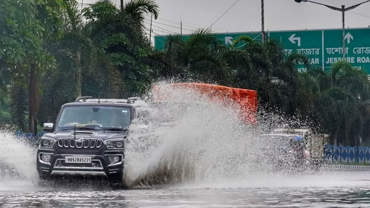 দুপুরের পর মেঘাচ্ছন্ন হবে কলকাতার আকাশ, দক্ষিণবঙ্গে আজ বৃষ্টির দাপট কতটা?