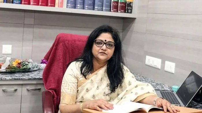 ইস্তফা দিয়েও পদে থাকার কথা জানালেন ভাইস প্রিন্সিপাল মহম্মদি তরন্নুম