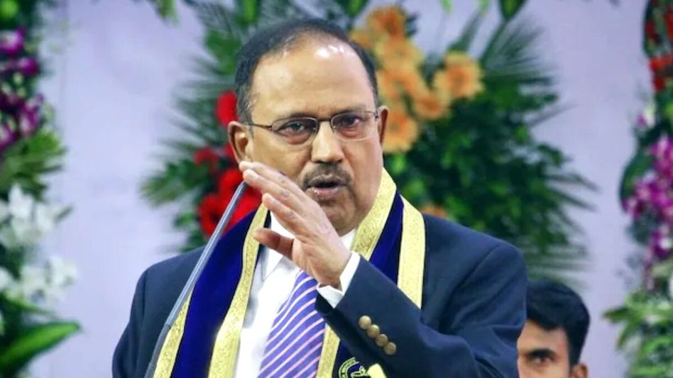'ভারতীয় গোয়েন্দাদের ধরে ফেলেছিল চিনা সেনা', রোমাঞ্চকর গল্প শোনালেন ডোভাল 'ভারতীয় গোয়েন্দাদের ধরে ফেলেছিল চিনা সেনা', রোমাঞ্চকর গল্প শোনালেন ডোভাল