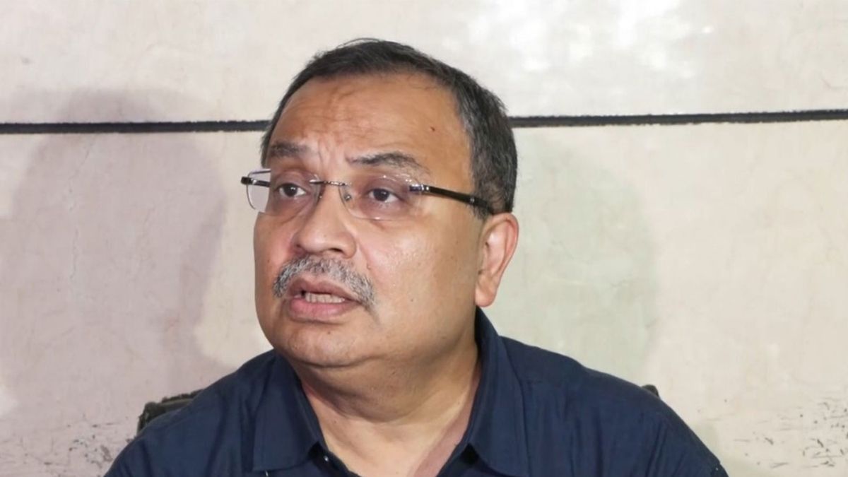 বেলেঘাটার বিধায়কের কথায়, 'যাঁরা ইমানদারিকে সমর্থন করবেন, তাঁরা মমতা বন্দ্যোপাধ্যায়ের নেতৃত্বে যে প্রার্থীরা থাকবেন, তাঁদের সমর্থন করবেন।'