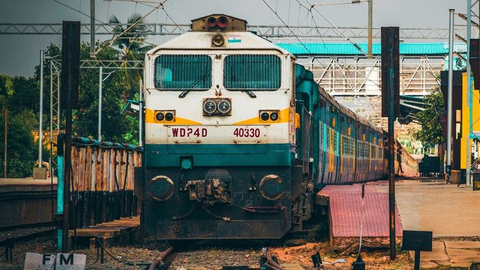 শিয়ালদা থেকে খুর্দা, ভাইজ্যাক যাওয়ার স্পেশাল ট্রেনের ঘোষণা