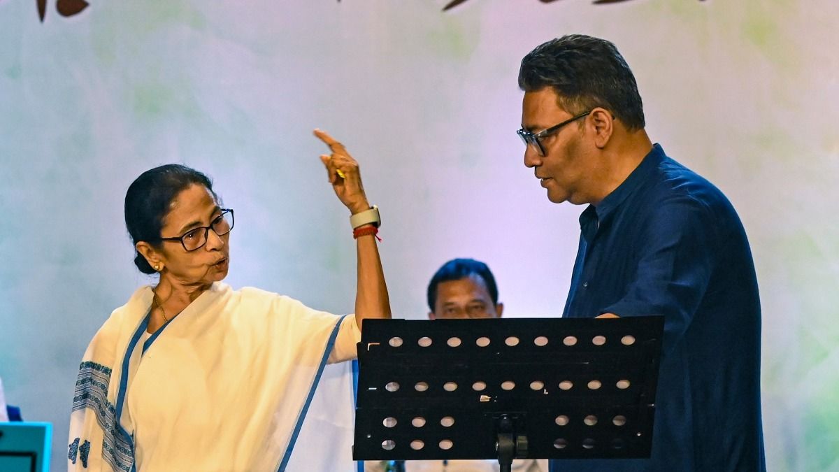 মমতা বন্দ্যোপাধ্যায় ও ইন্দ্রনীল সেন 