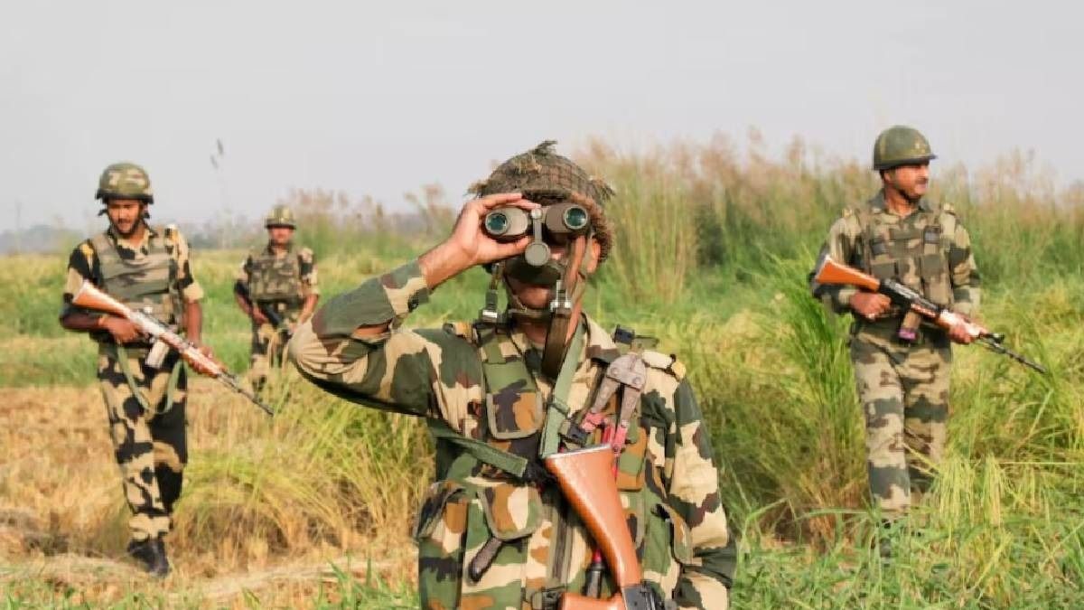 BSF-এর গুলিতে ২ পাকিস্তানি খতম, ১ জন পালিয়েছে, ভারতের ঢোকার চেষ্টা করছিল