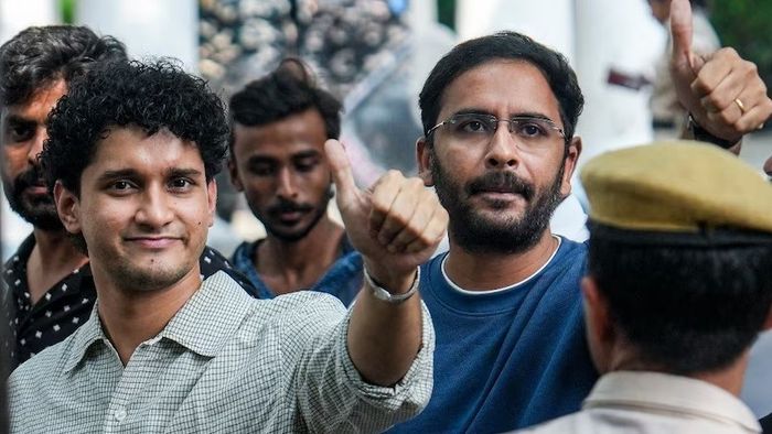 সৌরভ ও আশুতোষ