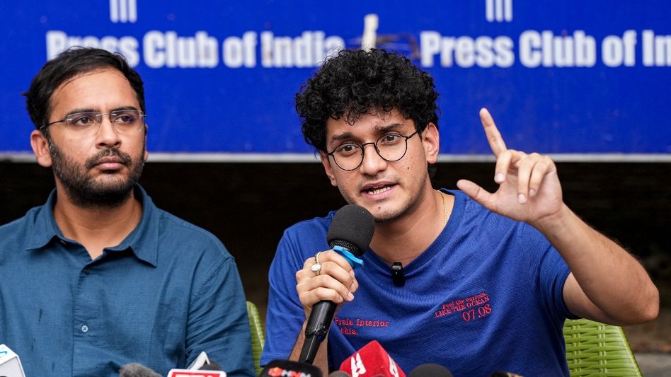 'বাড়ি ভাড়ার এগ্রিমেন্ট জমা দেননি,' 'ককরোচ' সৌরভের থেকে দিল্লিতে থাকার প্রমাণ চাইল আদালত 'বাড়ি ভাড়ার এগ্রিমেন্ট জমা দেননি,' 'ককরোচ' সৌরভের থেকে দিল্লিতে থাকার প্রমাণ চাইল আদালত