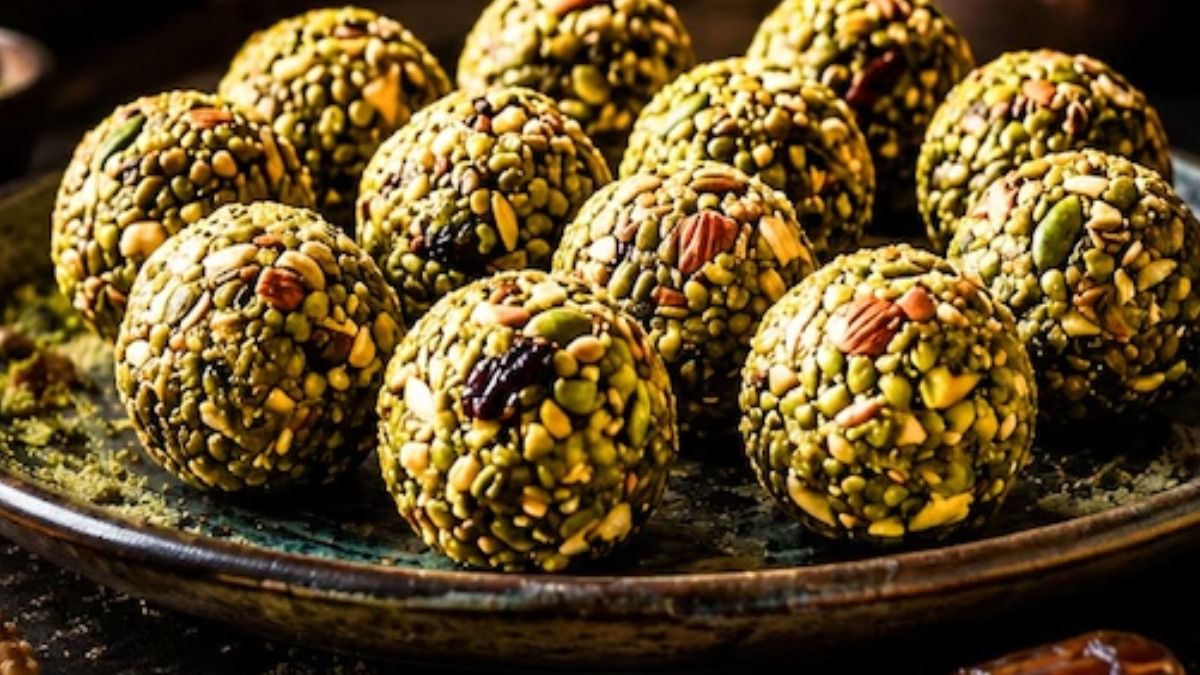 লক্ষ্মীপুজোয় বানান সুগার ফ্রি নাড়ু