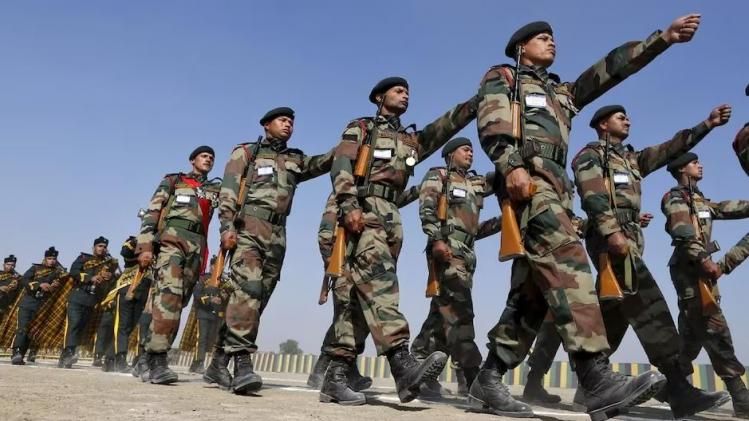Military Army का पिछले एक साल में खर्च बढ़ गया है।