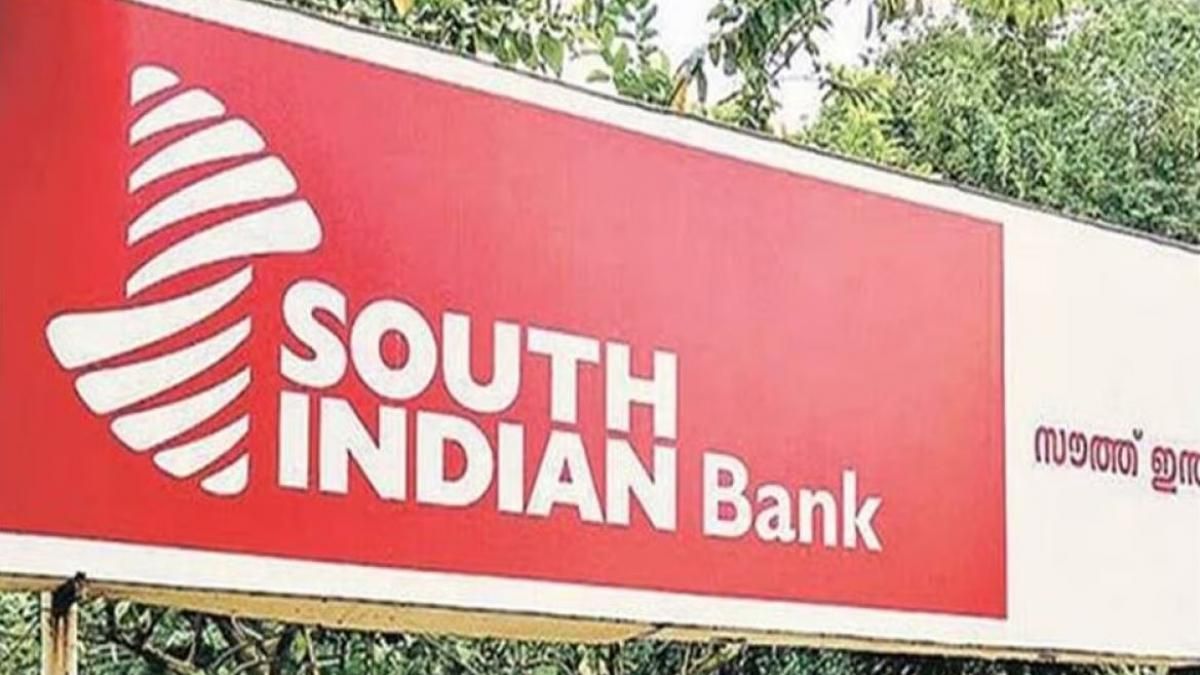 Share में लगभग 12 प्रतिशत की तेजी देखने को मिल रही है। Share में लगभग 12 प्रतिशत की तेजी देखने को मिल रही है।