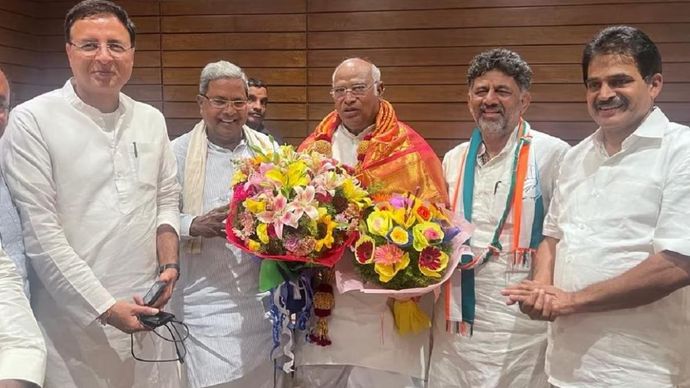 224 सीटों में से कांग्रेस ने 136 सीटों पर धमाकेदार जीत हासिल की 224 सीटों में से कांग्रेस ने 136 सीटों पर धमाकेदार जीत हासिल की