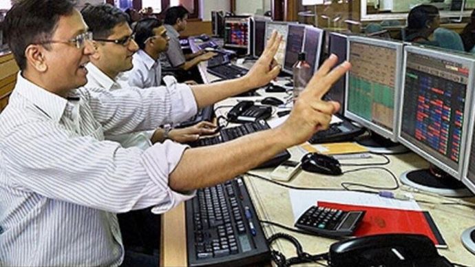 Share Market में सप्ताह के पहले दिन निवेशकों का जश्न Share Market में सप्ताह के पहले दिन निवेशकों का जश्न