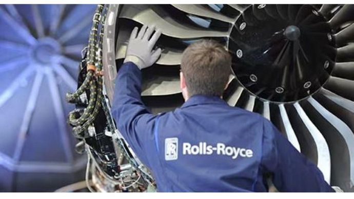 Rolls-Royce भी कर्मचारियों की संख्या को कम करने को लेकर काम कर रही है Rolls-Royce भी कर्मचारियों की संख्या को कम करने को लेकर काम कर रही है