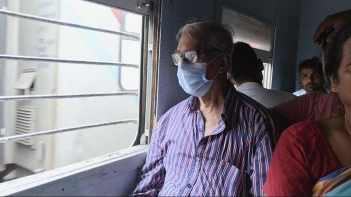 Covid के बाद बुजुर्ग यात्रियों को दी जाने वाली छूट संस्पेंड कर दी गई थी Covid के बाद बुजुर्ग यात्रियों को दी जाने वाली छूट संस्पेंड कर दी गई थी
