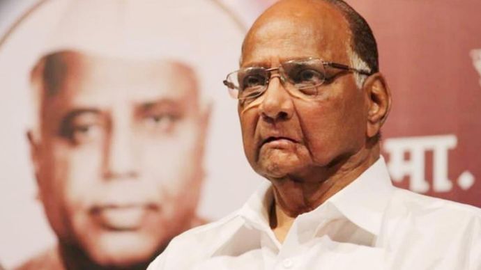 2 मई को शरद पवार ने NCP अध्यक्ष पद से इस्तीफा दे दिया था 2 मई को शरद पवार ने NCP अध्यक्ष पद से इस्तीफा दे दिया था