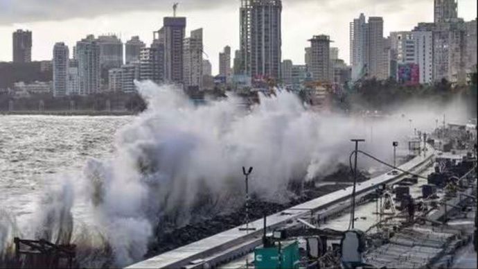 Biperjoy Cyclone के बाद IMD ने जारी किया अलर्ट Biperjoy Cyclone के बाद IMD ने जारी किया अलर्ट