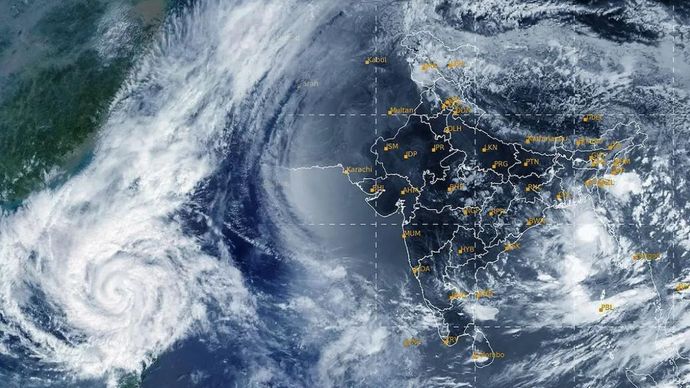 चक्रवातीय तूफान बिपरजॉय बहुत गंभीर तूफान के रूप में कैटेगराइज किया है चक्रवातीय तूफान बिपरजॉय बहुत गंभीर तूफान के रूप में कैटेगराइज किया है