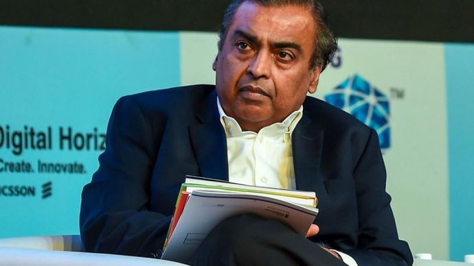 मुकेश अंबानी की कंपनी जल्द ही बॉलीवुड इंडस्ट्री की मशहूर एक्ट्रेस आलिया भट्ट की कंपनी एड-ए-मम्मा को खरीद सकती है मुकेश अंबानी की कंपनी जल्द ही बॉलीवुड इंडस्ट्री की मशहूर एक्ट्रेस आलिया भट्ट की कंपनी एड-ए-मम्मा को खरीद सकती है