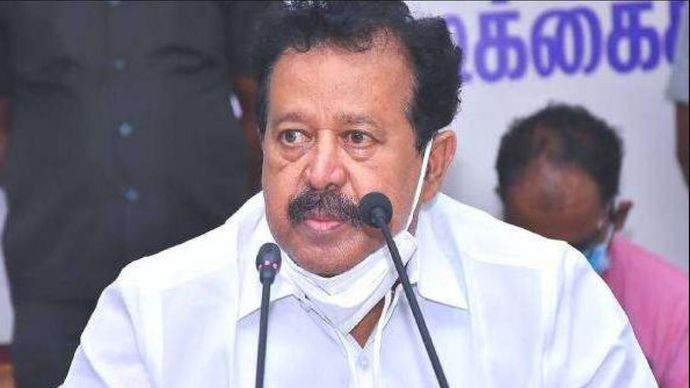 मनी लॉन्ड्रिंग के मामले में Tamil Nadu के मंत्री के घर पर छापेमारी की गई है मनी लॉन्ड्रिंग के मामले में Tamil Nadu के मंत्री के घर पर छापेमारी की गई है