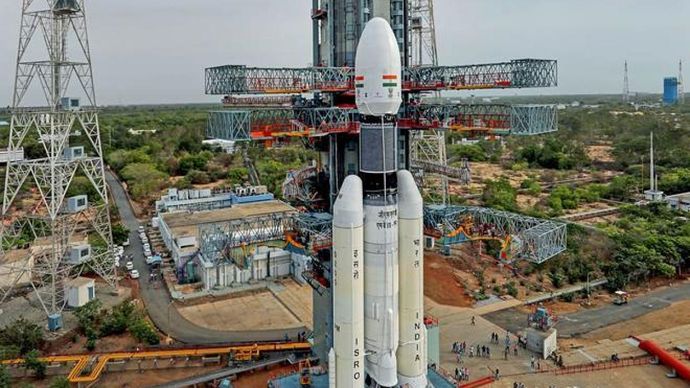 चंद्रयान ने चांद की तीसरी कक्षा में प्रवेश कर लिया है। चंद्रयान ने चांद की तीसरी कक्षा में प्रवेश कर लिया है।