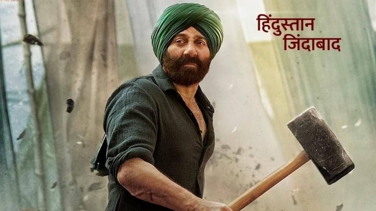 'गदर 2' ने बॉक्स ऑफिस पर 300 करोड़ का आंकड़ा पार किया 