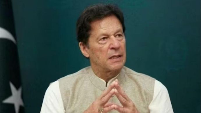 तोशाखाना मामला: पाकिस्तान के पूर्व पीएम इमरान खान दोषी तोशाखाना मामला: पाकिस्तान के पूर्व पीएम इमरान खान दोषी