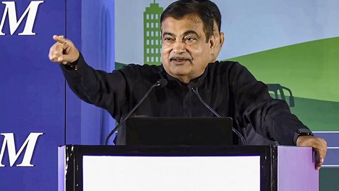 केंद्रीय मंत्री Nitin Gadkari का बयान, कारों के लिए 06 Airbag अनिवार्य नहीं केंद्रीय मंत्री Nitin Gadkari का बयान, कारों के लिए 06 Airbag अनिवार्य नहीं
