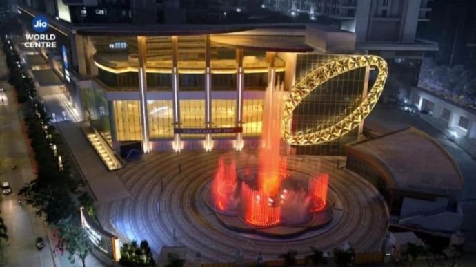 Jio World Plaza देगा दुबई के महंगे शॉपिंग मॉल्स को टक्कर Jio World Plaza देगा दुबई के महंगे शॉपिंग मॉल्स को टक्कर