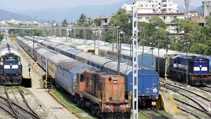 टेक्समैको रेल के शेयरों में 6% की तेजी टेक्समैको रेल के शेयरों में 6% की तेजी