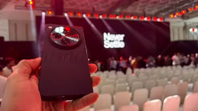 OnePlus के नए फ़ोन को लेकर ग्राहको को काफी उम्मीद है OnePlus के नए फ़ोन को लेकर ग्राहको को काफी उम्मीद है