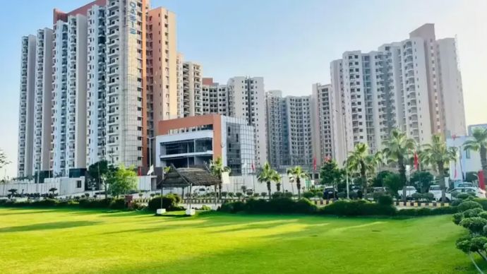 देश की राजधानी Delhi से सटे Greater Noida प्रापर्टी का हॉट-स्पॉट बन गया है देश की राजधानी Delhi से सटे Greater Noida प्रापर्टी का हॉट-स्पॉट बन गया है