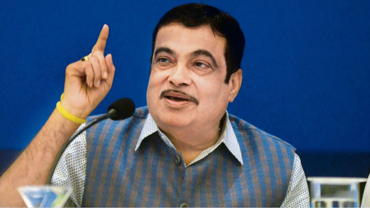 को शहरी विस्तार रोड- II (UER-II) पर एक बड़ी जानकारी दी है